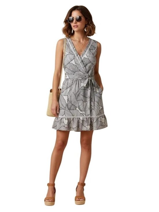 Sienna Sky Dresses & Skirts - Sienna Sky Women's Leaf Print Surplice Ruffled Short Dress Size X-Small NWT